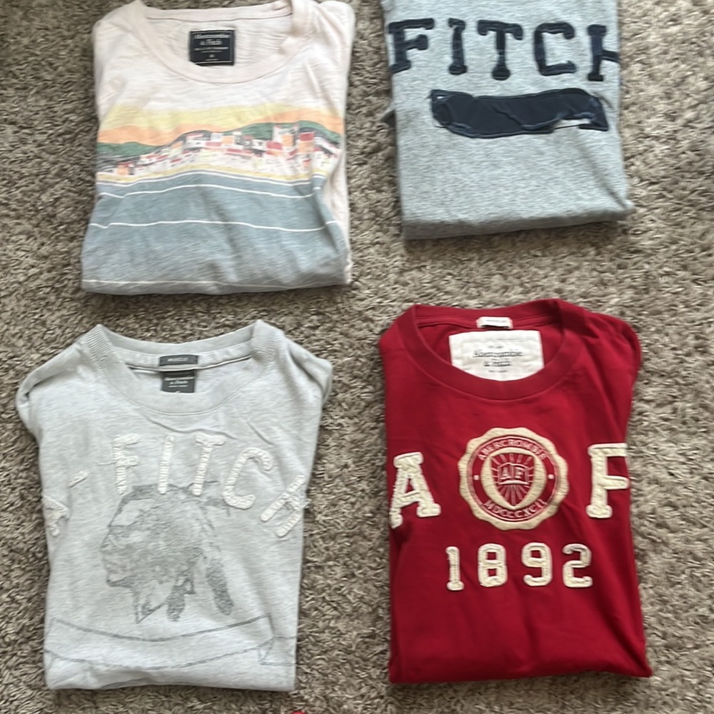 Abercrombie & Fitch Tee Bundle